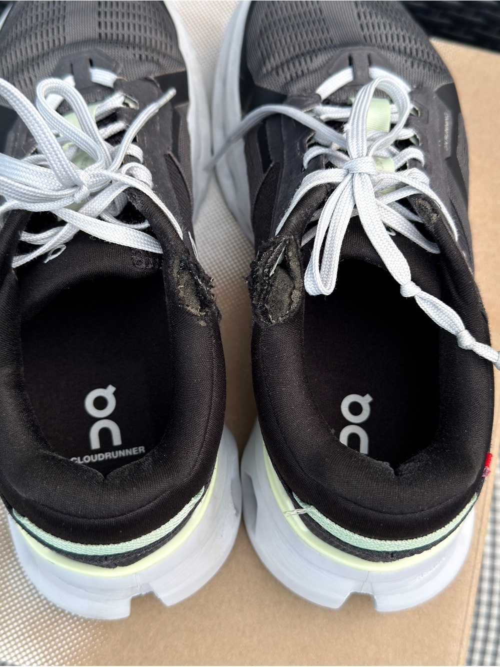 On Running Women Cloudrunner 2. New insole. Sneakers shadow Lima - Picture 6 of 9